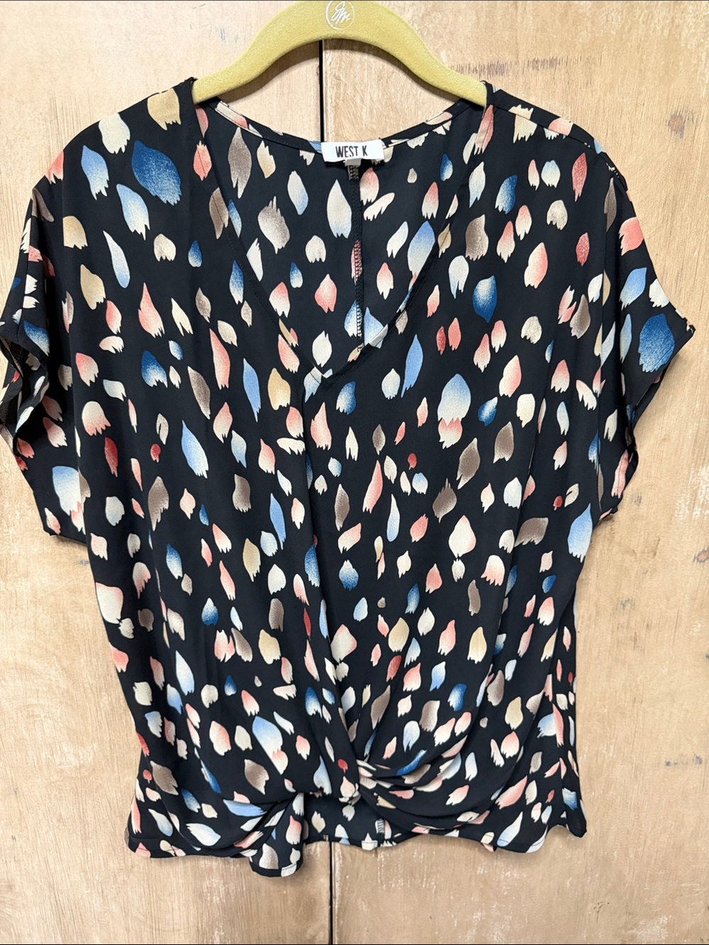 WEST K Black Short-Sleeve Twist-Front Printed Blouse